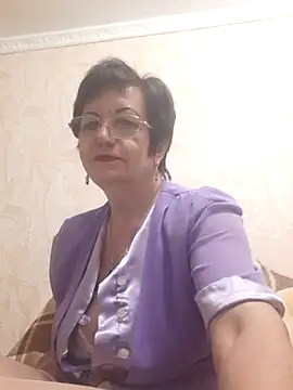 Snapshot of Lota5821 chatting on April 21, 8:12 pm Lota5821 online show from April 21, 8:12 pm