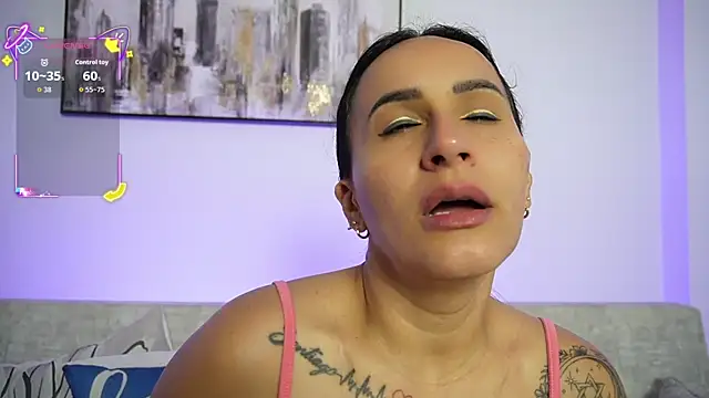 Snapshot of Sara_Charmy chatting on September 29, 11:04 am Sara Charmy online show from September 29, 11:04 am