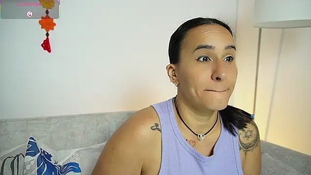 Snapshot of Sara_Charmy chatting on February 28, 11:22 am Sara Charmy online show from February 28, 11:22 am