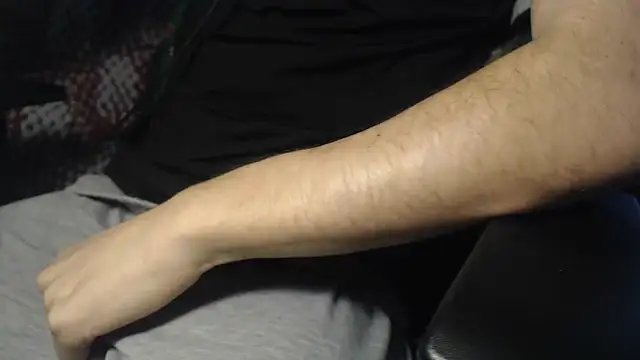 GreekDaddyNickOfficial online show from February 26, 1:32 pm