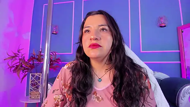 TaraTaylorr online show from September 14, 2:44 am