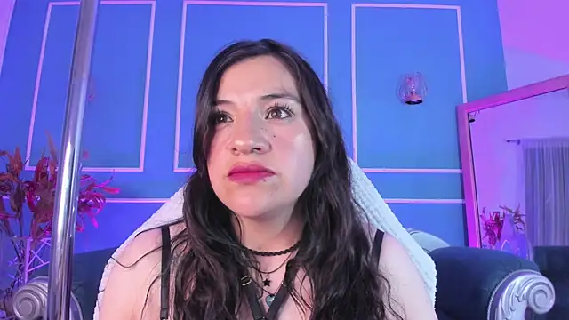 TaraTaylorr online show from September 30, 2:16 am