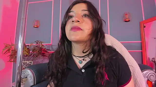 TaraTaylorr online show from October 23, 2:33 am