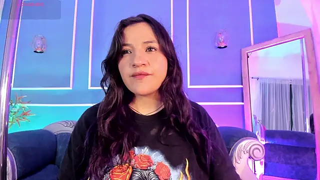 TaraTaylorr online show from November 25, 7:03 pm