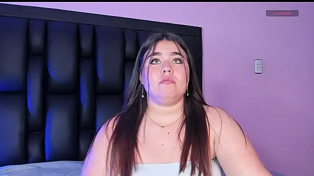 MadissonLee   online show from March 10, 7:07 pm