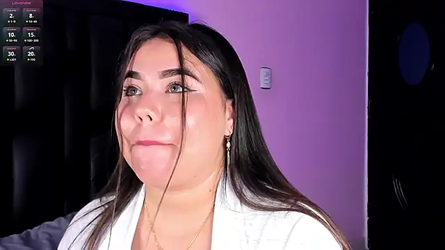 MadissonLee   online show from October 24, 7:21 pm