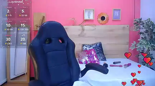 yessila parker online show from March 7, 8:45 am