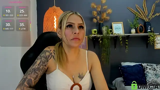 yessila parker online show from November 12, 2:34 am