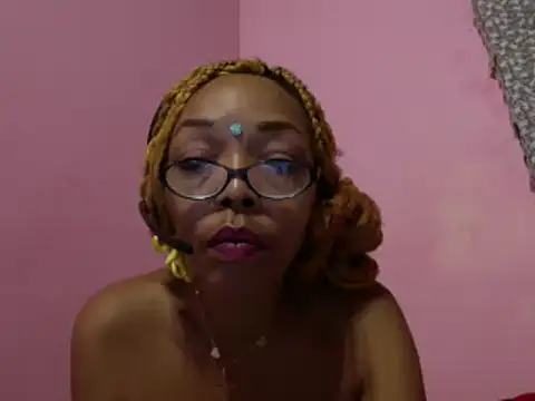 Ladyzee25 online show from December 2, 3:56 am