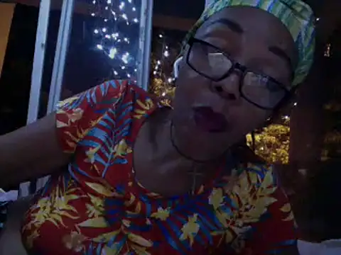 Ladyzee25 online show from March 24, 2:49 am