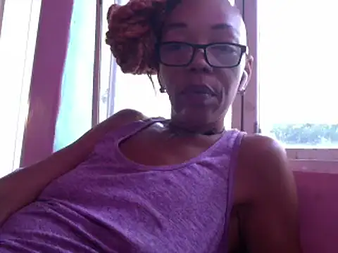 Ladyzee25 online show from June 20, 7:16 pm