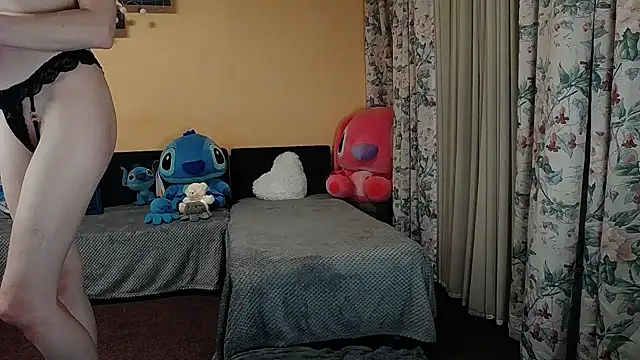 Maddison Summer online show from November 11, 10:32 pm