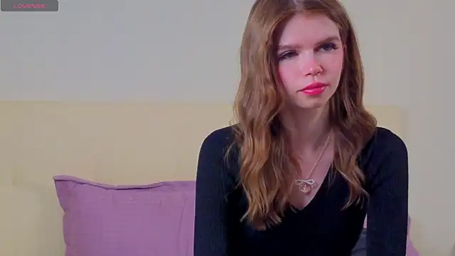 AmityDilley online show from October 26, 6:19 am