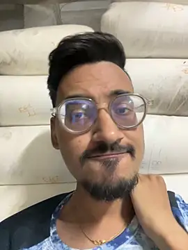 hypersexdriveboi online show from December 3, 2:37 pm