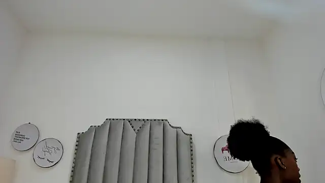 Snapshot of SamantaMarquez chatting on May 3, 3:56 am SamantaMarquez online show from May 3, 3:56 am