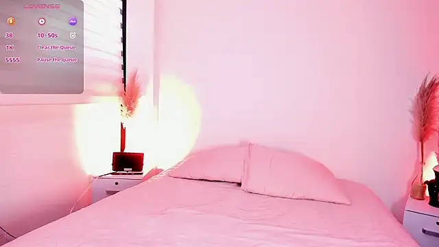 Fernanda liie  online show from March 26, 12:22 pm