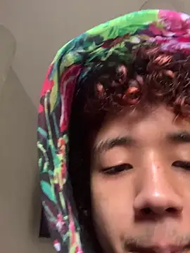 Snapshot of chillcol chatting on March 21, 10:39 pm chillcol online show from March 21, 10:39 pm