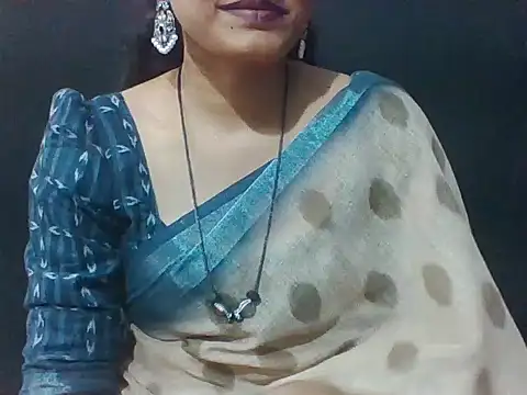 Snapshot of sugandha_bhabhi chatting on April 13, 5:07 pm sugandha bhabhi online show from April 13, 5:07 pm