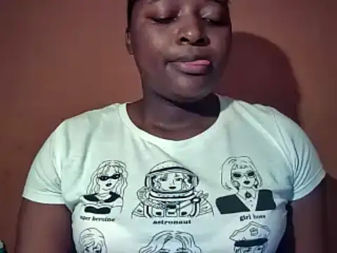 sexyhips2001 online show from October 14, 5:36 pm