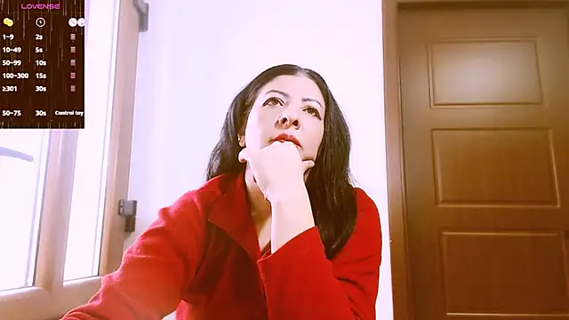 Snapshot of Alina_eve chatting on April 18, 10:41 am Alina eve online show from April 18, 10:41 am