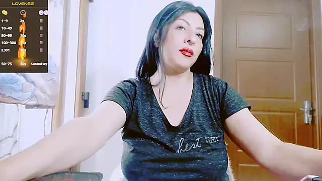Snapshot of Alina_eve chatting on May 20, 12:33 pm Alina eve online show from May 20, 12:33 pm