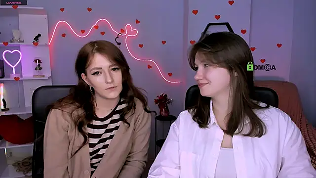 Snapshot of helli_belli chatting on March 21, 8:45 pm helli belli online show from March 21, 8:45 pm