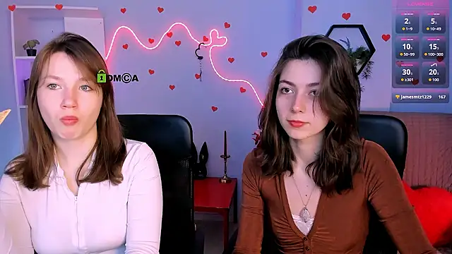 Snapshot of helli_belli chatting on March 24, 8:14 pm helli belli online show from March 24, 8:14 pm