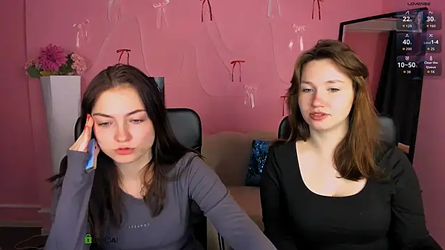 Snapshot of helli_belli chatting on April 11, 7:29 pm helli belli online show from April 11, 7:29 pm