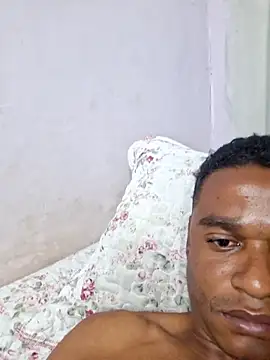 predadorr29 online show from October 14, 3:40 am