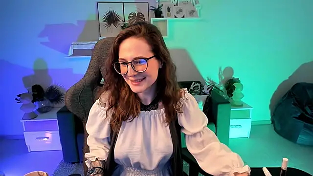 OliviaMcClean online show from March 20, 8:51 pm