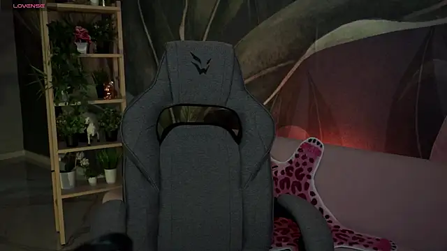 OliviaMcClean online show from October 8, 1:03 am