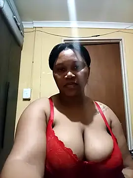 Snapshot of JuicyMilkyTizzy chatting on April 5, 9:34 pm JuicyMilkyTizzy online show from April 5, 9:34 pm