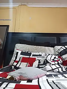 JuicyMilkyTizzy online show from June 23, 7:50 am