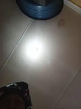 JuicyMilkyTizzy online show from July 1, 7:43 am