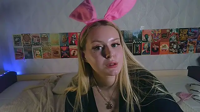 Beatrice 7 online show from March 3, 12:05 pm