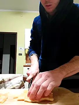 Cazzettostorto99 online show from March 18, 8:12 pm