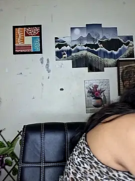 Snapshot of Noor-Bold chatting on February 21, 2:12 am Noor-Bold online show from February 21, 2:12 am