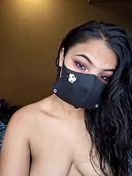 Snapshot of Noor-Bold chatting on March 27, 3:12 am Noor-Bold online show from March 27, 3:12 am