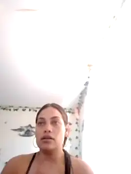 Ehilyn online show from September 15, 8:20 pm