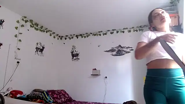 Ehilyn online show from September 17, 8:10 pm