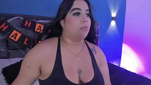 Snapshot of DANESKA_HILLER chatting on October 20, 7:25 pm DANESKA HILLER online show from October 20, 7:25 pm