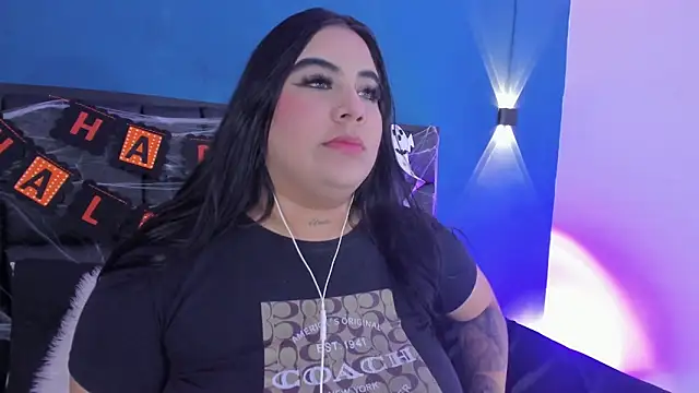 Snapshot of DANESKA_HILLER chatting on November 1, 7:38 pm DANESKA HILLER online show from November 1, 7:38 pm