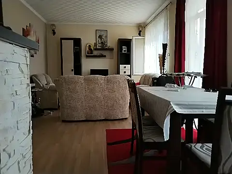 Snajperbaba online show from October 18, 8:15 am