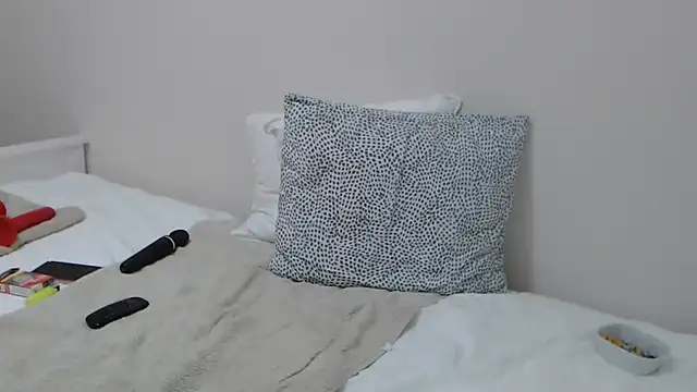 Melody73 online show from October 7, 5:48 am