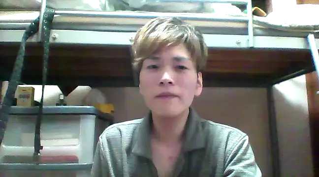 Snapshot of mgnhiroyuki chatting on February 28, 6:52 pm mgnhiroyuki online show from February 28, 6:52 pm