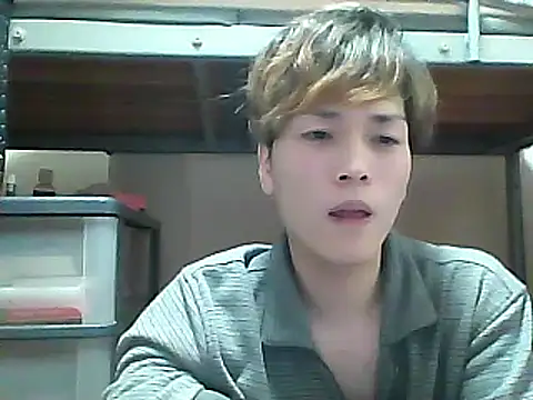 Snapshot of mgnhiroyuki chatting on March 14, 1:35 pm mgnhiroyuki online show from March 14, 1:35 pm