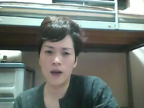 Snapshot of mgnhiroyuki chatting on September 13, 4:12 am mgnhiroyuki online show from September 13, 4:12 am