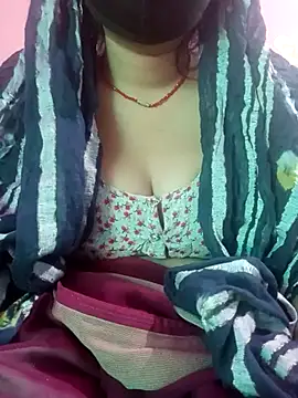 Snapshot of Beautiful_Puja chatting on March 23, 7:31 am Beautiful Puja online show from March 23, 7:31 am