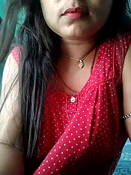 Snapshot of Beautiful_Puja chatting on September 13, 8:58 am Beautiful Puja online show from September 13, 8:58 am