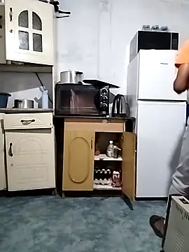 Snapshot of LifeLifetime619 chatting on March 30, 4:35 am LifeLifetime619 online show from March 30, 4:35 am